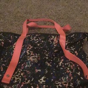 Lululemon gym bag